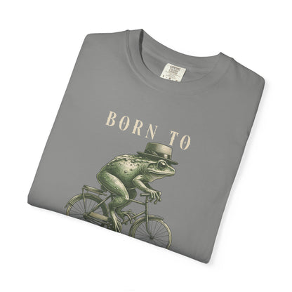 Dilly Dally Frog T-Shirt Retro Funny Froggy Meme Shirt Vintage Frog And Toad Aesthetic Frog Lover Gift For Her Birthday Viral Trendy Shirt