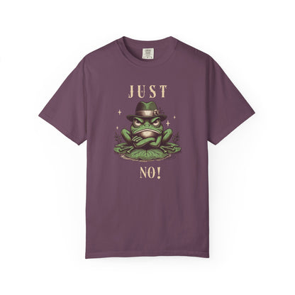 Funny Frog T-Shirt Retro Vibes Froggy Meme Shirt Vintage Frog And Toad Aesthetic Frog Lover Gift For Her Birthday Viral Trendy Shirt T-Shirt Printify Berry S
