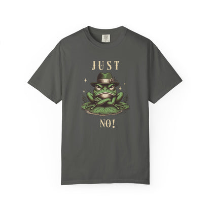 Funny Frog T-Shirt Retro Vibes Froggy Meme Shirt Vintage Frog And Toad Aesthetic Frog Lover Gift For Her Birthday Viral Trendy Shirt T-Shirt Printify Pepper S