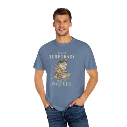 Funny Frog T-Shirt Retro Self Care Froggy Meme Shirt Vintage Frog And Toad Aesthetic Frog Lover Gift For Her Birthday Viral Trendy Shirt