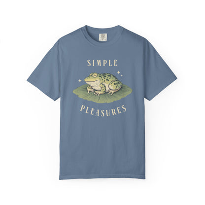 Funny Frog T-Shirt Retro Vibes Froggy Meme Shirt Vintage Frog And Toad Aesthetic Frog Lover Gift For Her Birthday Viral Trendy Shirt T-Shirt Printify Blue Jean S